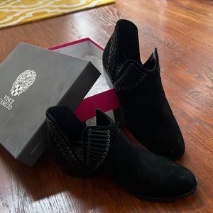 Vince camuto booties